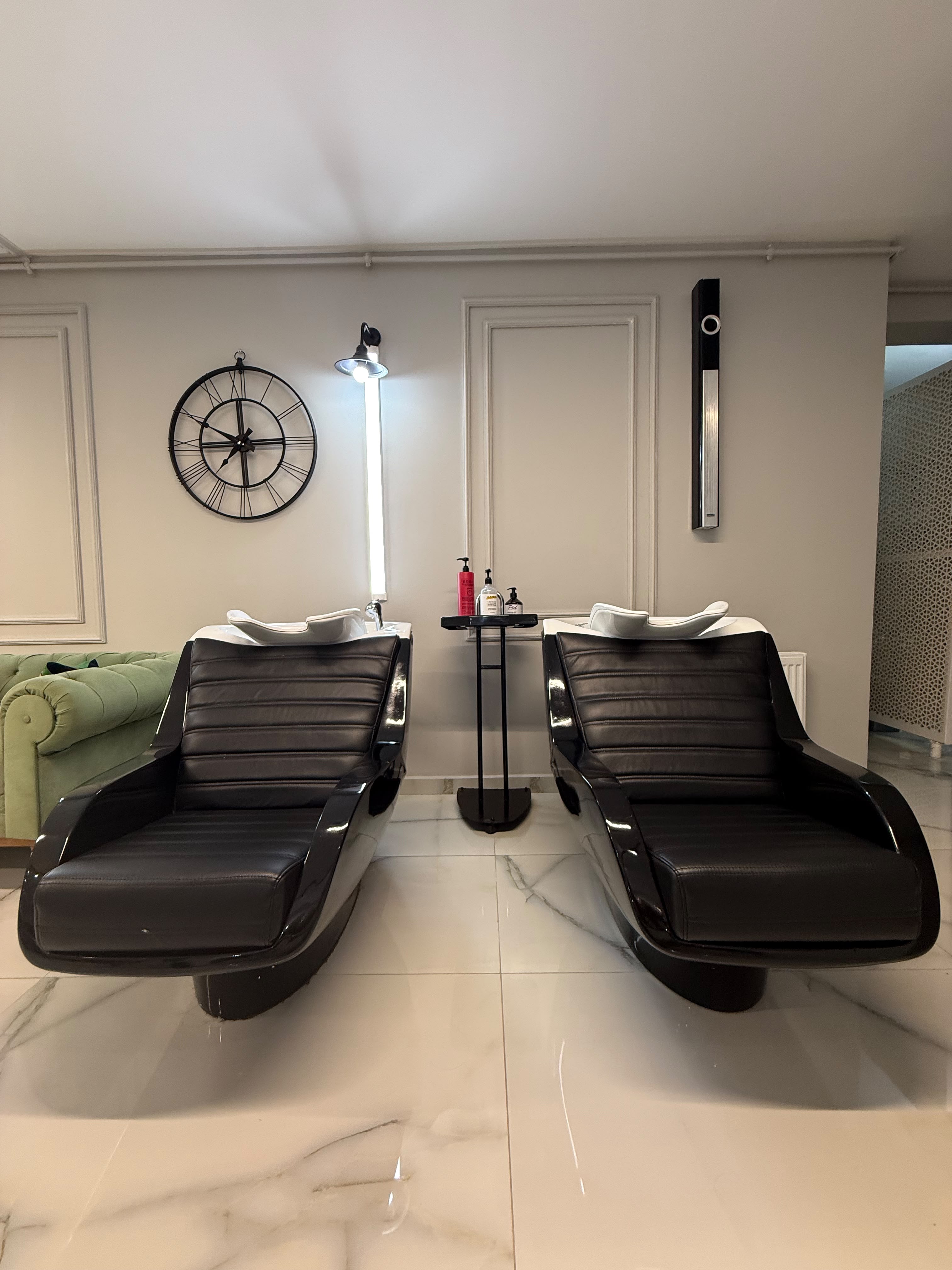 Salon bekleme alanı